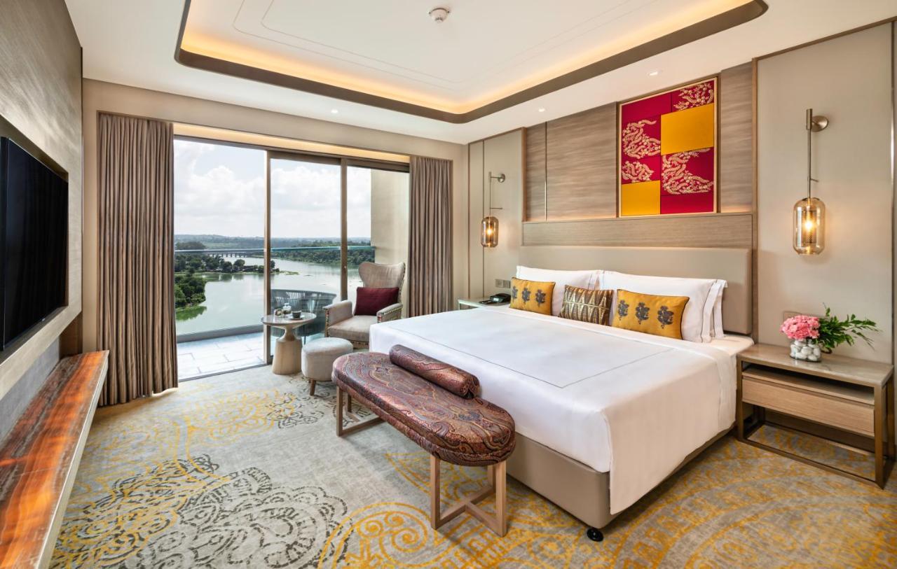 Taj Lakefront Bhopal Exterior photo