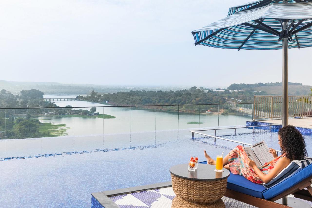 Taj Lakefront Bhopal Exterior photo