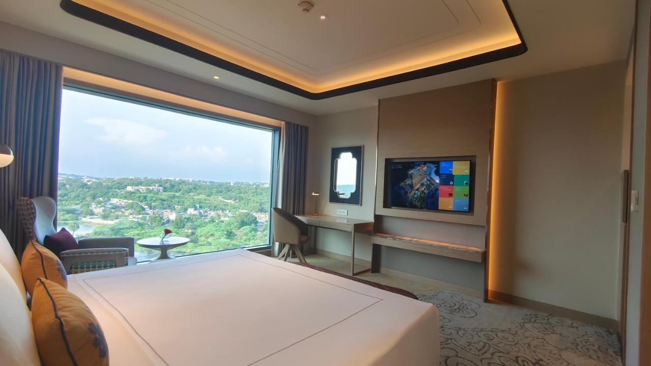 Taj Lakefront Bhopal Exterior photo