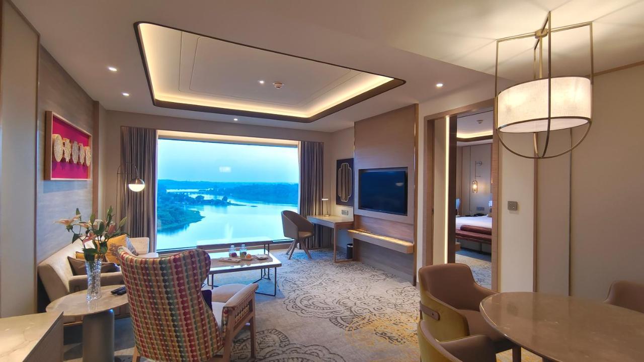 Taj Lakefront Bhopal Exterior photo